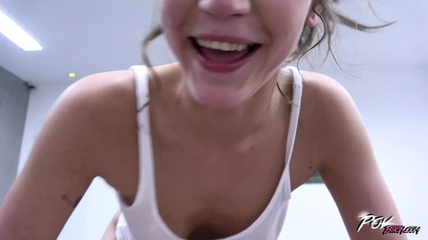 Astonishing teen gets cum on squirting pussy