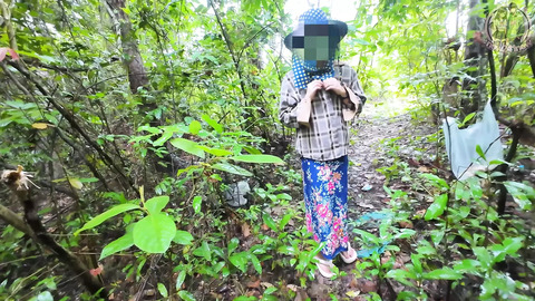 Thai girls walking in the forest stop by to each other  Before picking mushrooms Thai Audio4K