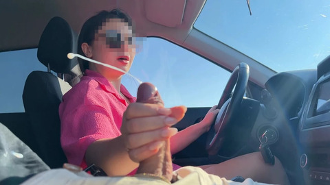 Risky Driving Handjob – Stroking Him While Steering