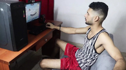 I teach my beautiful brunette friend how to play on the computer —  amateur sex