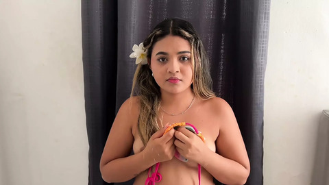 She caught her stepsister getting naked live