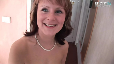 German camgirl has blind date with a user!