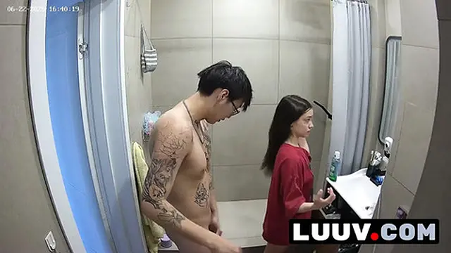 LUUV  Nude students in the shower on a home camera