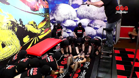 Ggg John Thompson - Mature Neighbor Gives Teen the First Time