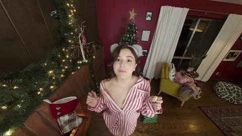 VR Bangers: Three Teen Babes Suck And Fuck Santa's Huge Cock In Hardcore Bisexual Christmas Foursome