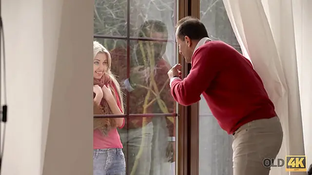 Stranger in a Big House Knows How to Warm You up