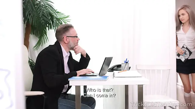 Sweetie Finds a Way to Pass a Hard Test and to Get Pleasure at Once