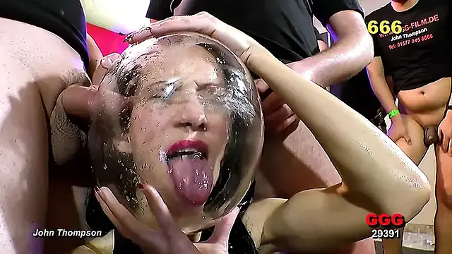 Sexy Piss Swapping College Babes in Gangbang Ggg John Thompson