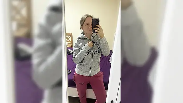 Hot Teen Wearing Bikini