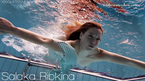 Tight pussy✌ brunette under the water