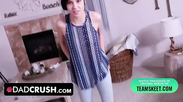 Naughty😈 Teen Sends Explicit Pics To The Wrong Line