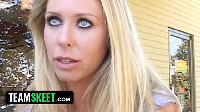 She's New - Sexy Blonde Teen Agreed To Her Boyfriend�s Fantasy Of Having Her Rub Her Pussy On Public