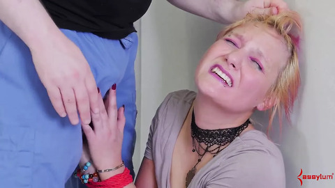 Teen nympho's ass🍑 ravaged by two cocks in a sickening threeway