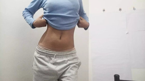 Sexy sweet thang jiggling with her crotch giving herself juicy delight ?????