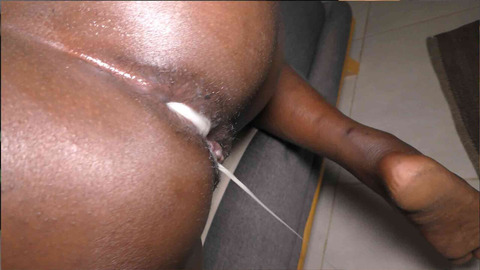 An ebony teen's inaugural anal👌 adventure