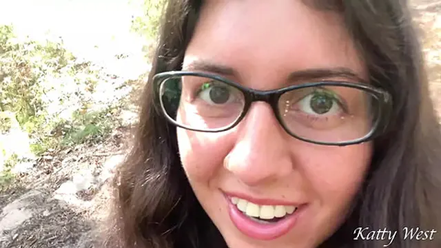 You′re walking in public with your crotch exposed &mdash;  sans panties