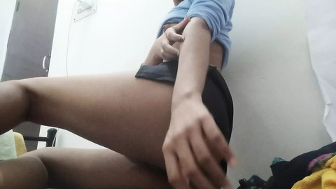 I crave raw brutal anal👌 sex to climax🚀 when insatiable for your unyielding male member